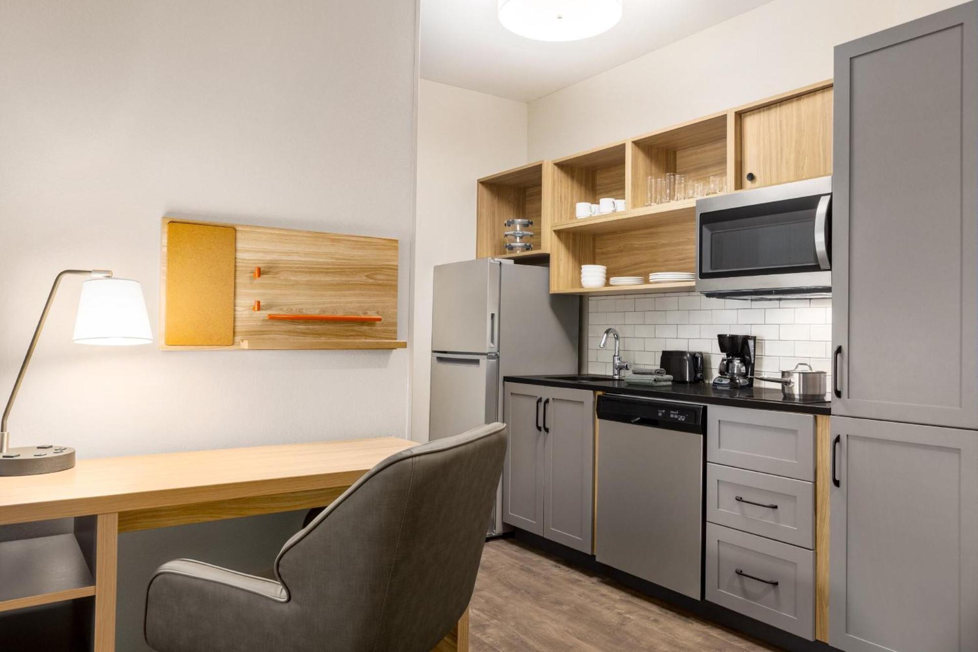 Candlewood Suites Miami - Doral By Ihg Tamiami Kültér fotó